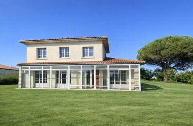 Maison avec chais et grand terrain — photo du bien