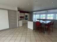 PAVILLON ARTISANAL 6 CHAMBRES SUR SOUS SOL 193M2 — photo 4