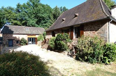 Ensemble de 2 maisons / piscine / terrain + 2 hectares — photo du bien