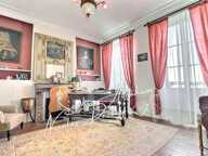 Élégante maison bourgeoise avec parc arboré au coeur de Toury — photo 4