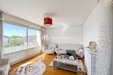 Appartement 4 pièces 244500 €