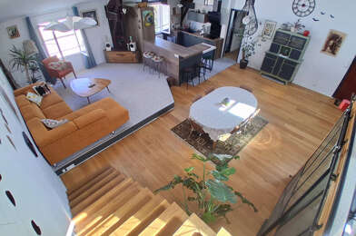 Appartement 4 pièces 291500 €