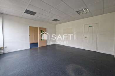 Bureau 2 pièces 630 €
