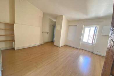 Appartement 3 pièces 895 €