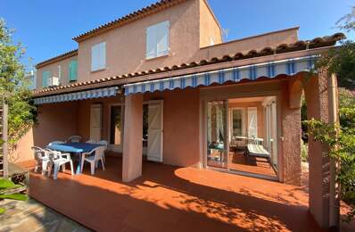 Charmante maison 4 pièces à Bormes-les-Mimosas — photo du bien