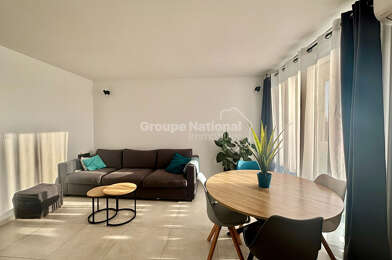 Appartement 3 pièces 742 €