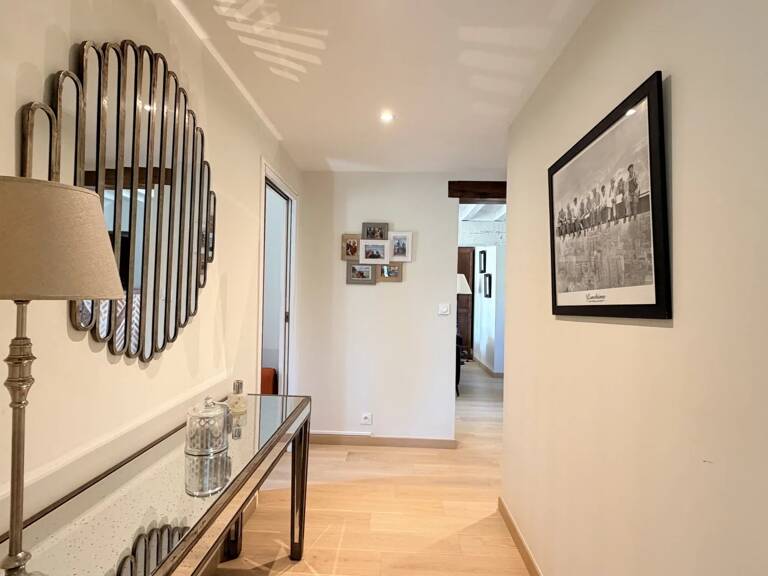 Propriété de caractère du XIXᵉ siècle entièrement rénovée – 215 m² habitables sur plus de 3 hectares avec étang — photo 1
