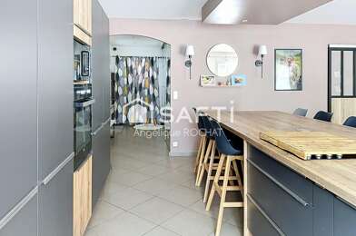 Maison 5 pièces 329000 €