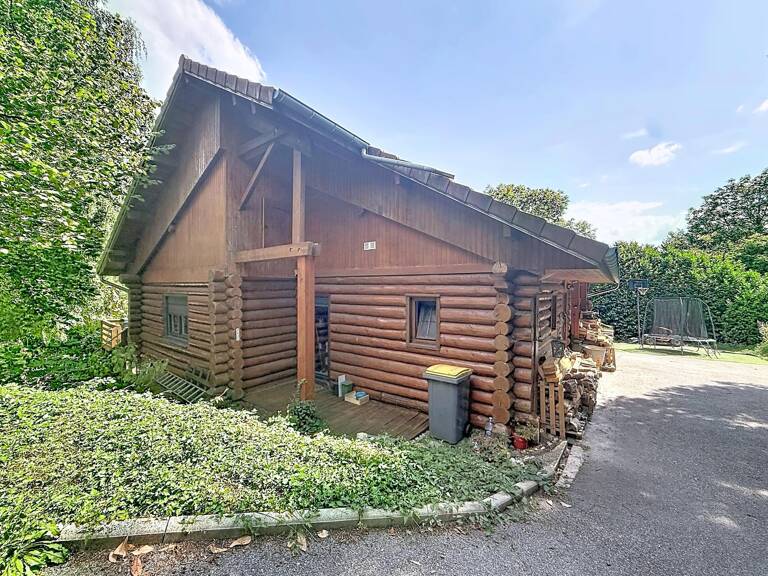 Chalet de 98m² sur une belle parcelle de 1180m² — photo 1