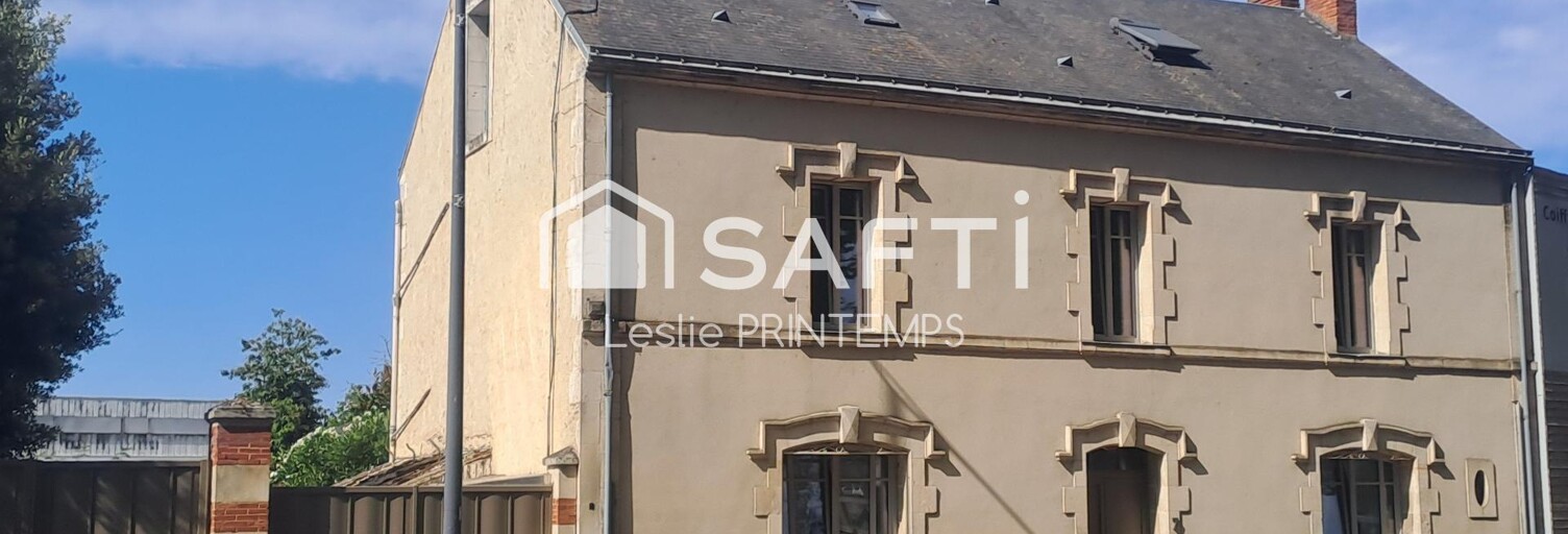 Maison 10 Pièces 300 m² à vendre à Fontenay-le-Comte (85200)
