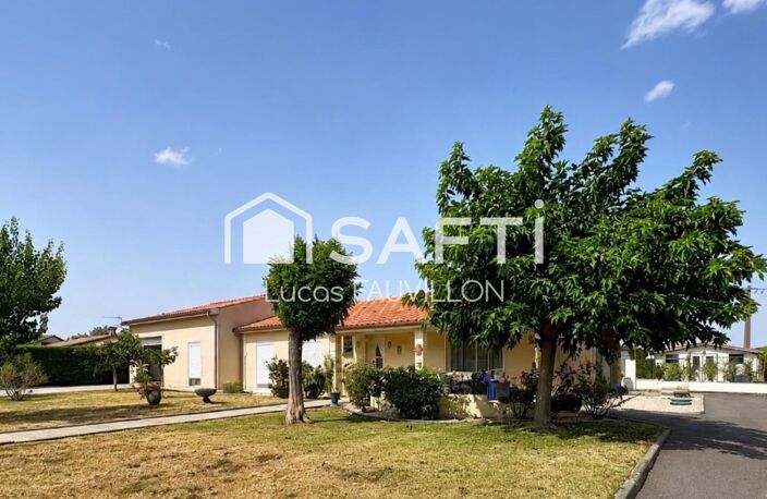 Maison de 140 m2 + Maison de 55m2 et Piscine — photo 3