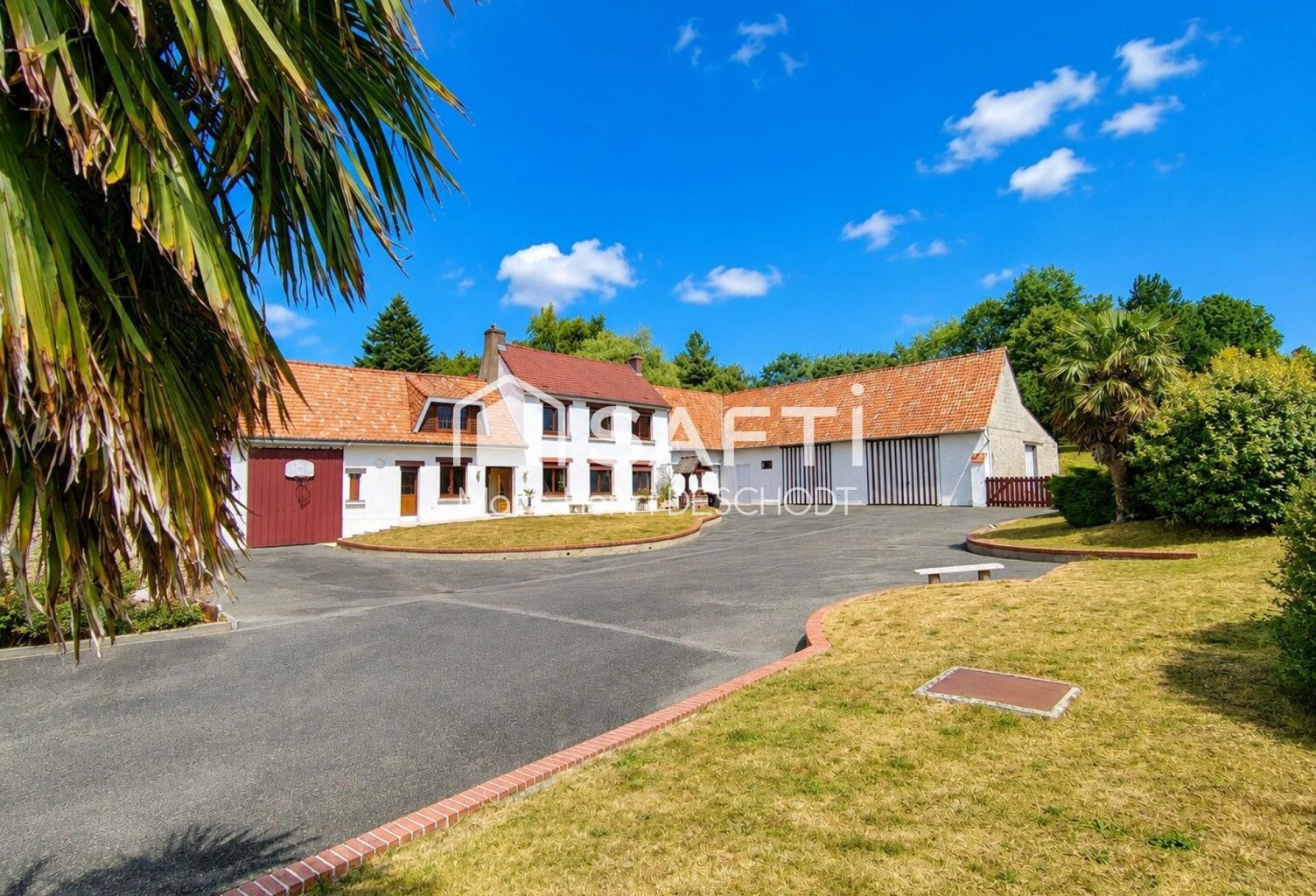 Corps de ferme 196m² — photo 1