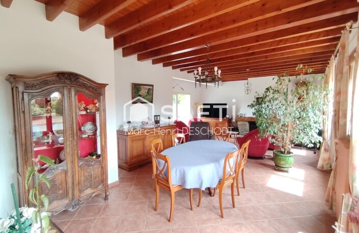 Corps de ferme 196m² — photo 3