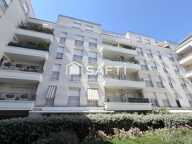 73M2 - SEJOUR - CUISINE - 2 CHAMBRES - SDB - LOGGIA - BALCON - CAVE - PARKING — photo 4