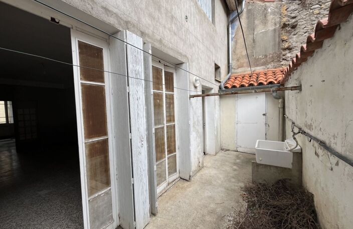 Maison de village AVEC COUR ET GARAGE — photo 2