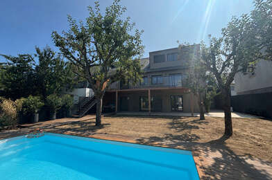 Maison 8 pièces 949700 €