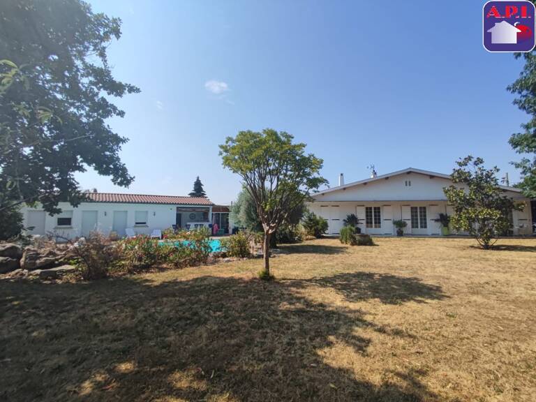 Maison 9 pièces 297 m² — photo 1