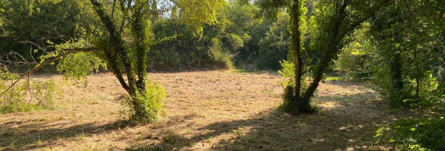Terrain  800 m² à vendre à Entrechaux (84340)
