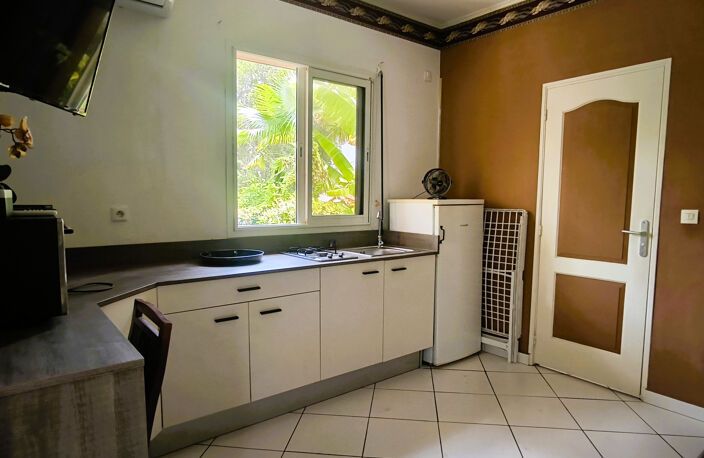 STUDIO MEUBLÉ A 5 MIN DU CENTRE-VILLE DE ST-FRANCOIS — photo 2