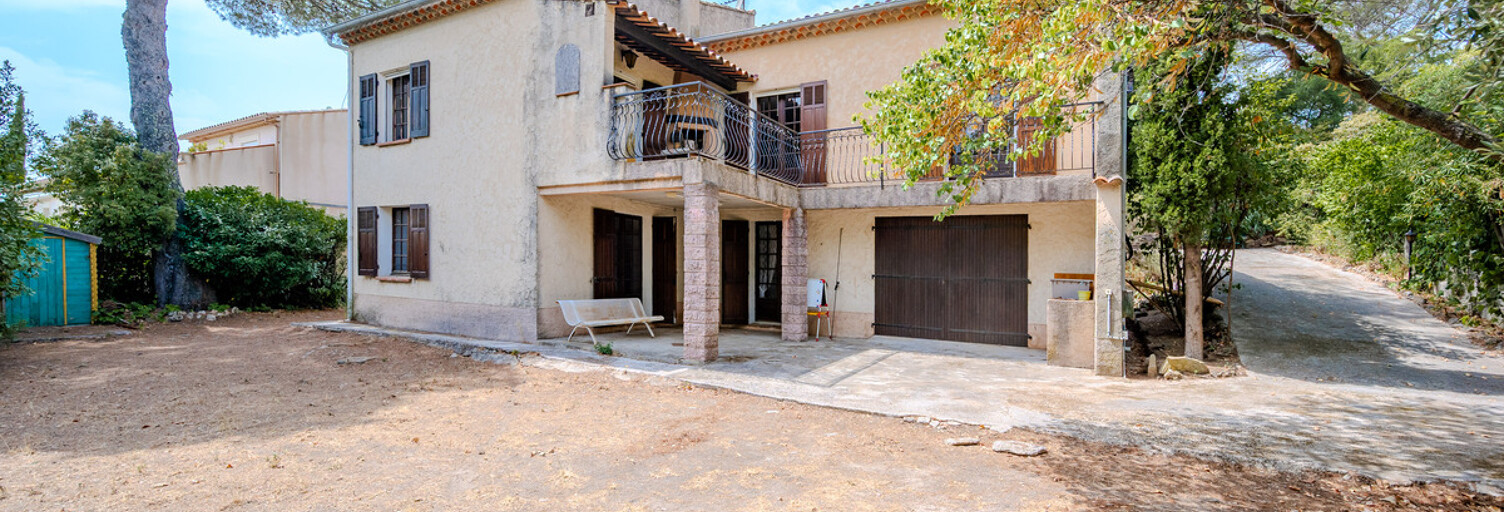 Maison 5 Pièces 163 m² à vendre à Pierrefeu-du-Var (83390)