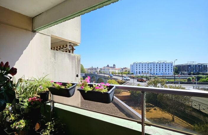 Vente Appartement 3 pièces — photo 2