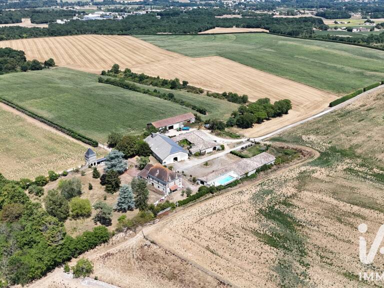 Vente Domaine 20 pièces — photo 1