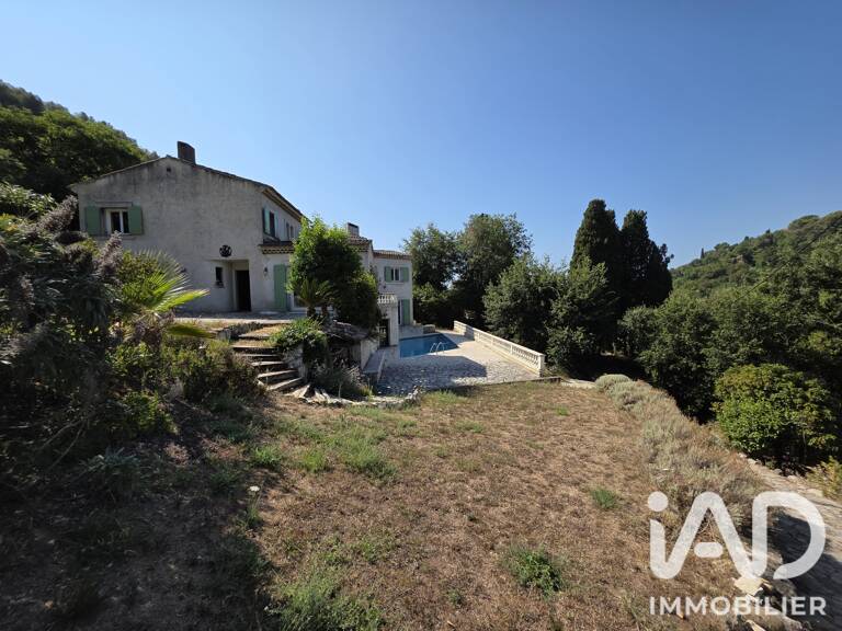 Vente Maison/villa 8 pièces — photo 1