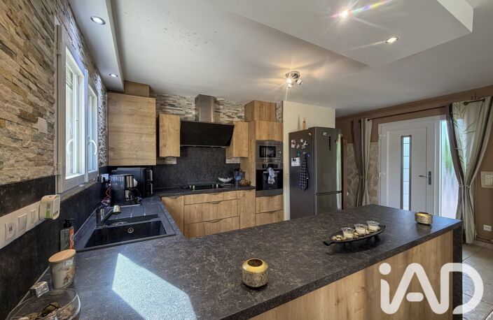 Vente Maison/villa 4 pièces — photo 2