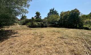 Terrain  740 m² à vendre à La Roquette-sur-Siagne (06550)