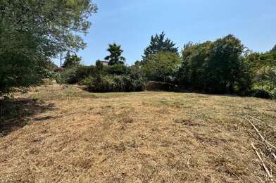 Terrain  276000 €