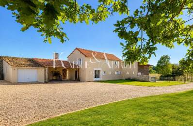 CHARMANTE MAISON EN PIERRE LUMINEUSE , 3 CHAMBRES ,PRÉAU,GARAGE ET ÉCURIE — photo du bien