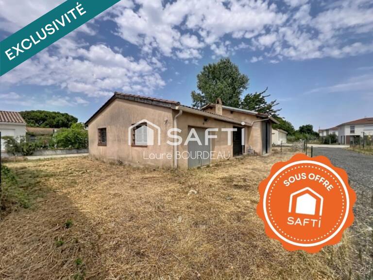 Beau potentiel de transformation - Bâtiment / Garage de 125 m² sur parcelle de 493m2  - BOULOC — photo 1