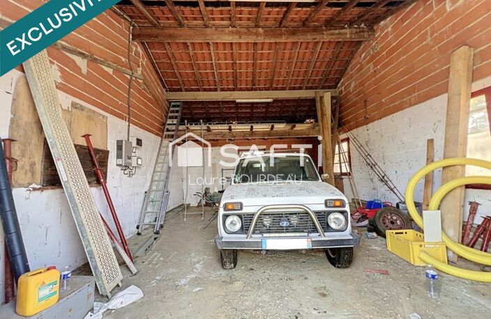 Beau potentiel de transformation - Bâtiment / Garage de 125 m² sur parcelle de 493m2  - BOULOC — photo 3