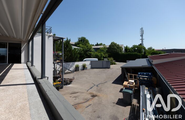 Vente Immeuble 671 m&sup2; — photo 2