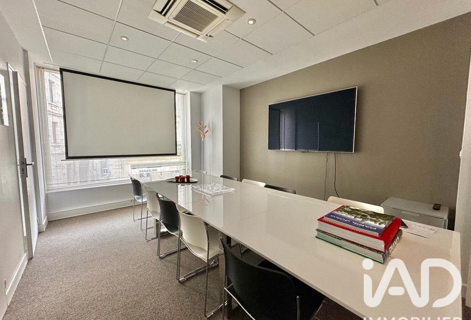 Vente Boutique/Local commercial 185 m&sup2; — photo 1