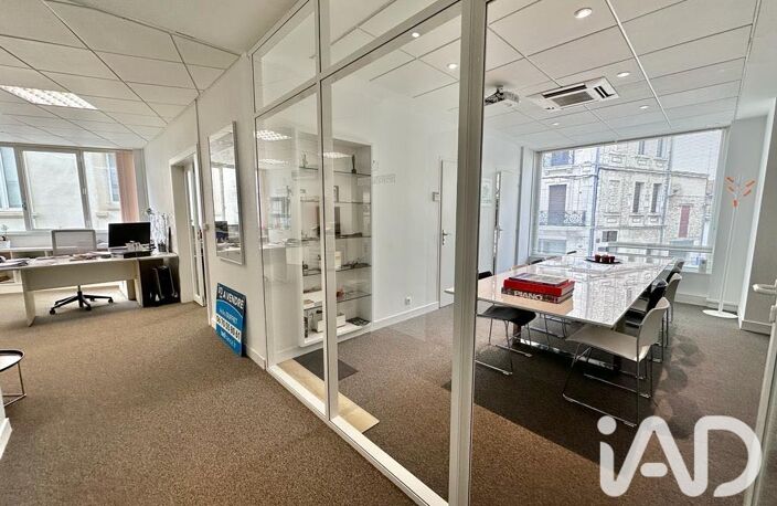 Vente Boutique/Local commercial 185 m&sup2; — photo 4