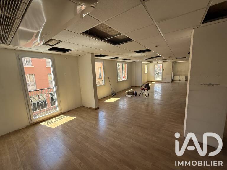 Vente Boutique/Local commercial 170 m&sup2; — photo 1
