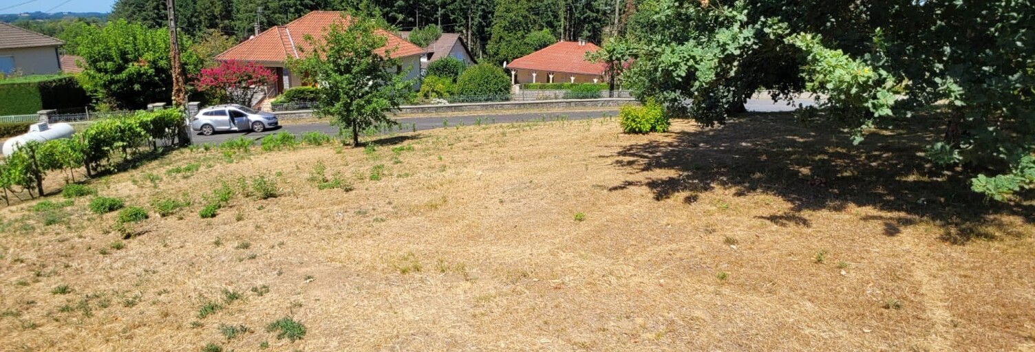 Terrain  869 m² à vendre à Saint-Germain-les-Vergnes (19330)