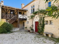 Propriété de caractère de 350 m2 avec gîtes -Tusson - 470 00 — photo 2