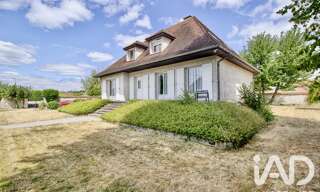 Maison 8 Pièces 240 m² à vendre à La Chapelle-en-Serval (60520)