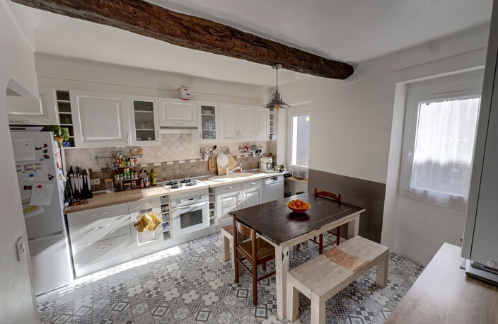 BOUYON, Belle maison de village 4 pièces — photo 4