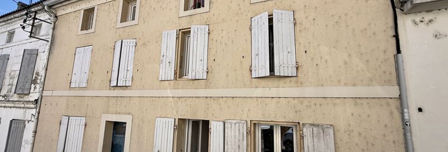 Immeuble   m² à vendre à Angoulême (16000)