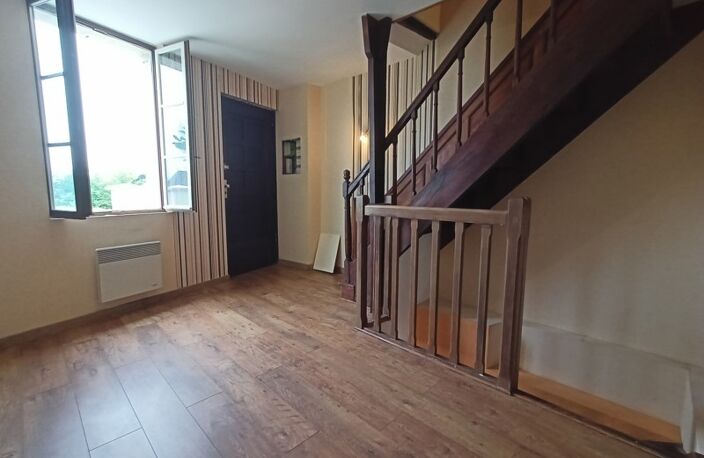 Maison en pierre de 5 pièces principales — photo 5