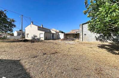 Maison en pierre de 4 pièces principales — photo du bien