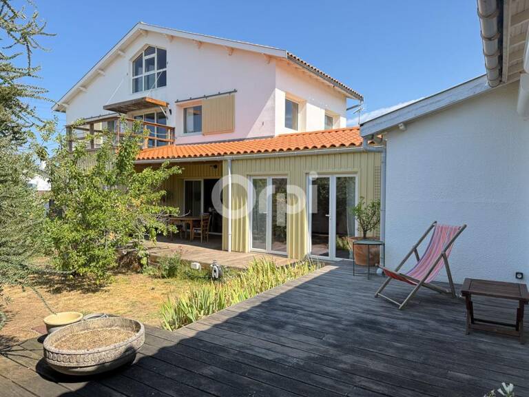 Superbe maison de caractère avec vue mer et potentiel locatif ! — photo 1