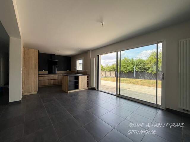 URGENT! Maison à vendre 7 pièces BIACHE SAINT VAAST (62) — photo du bien