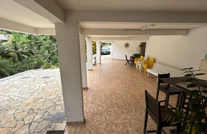 Fort-de-France : Agréable Villa T4 + studio — photo 5