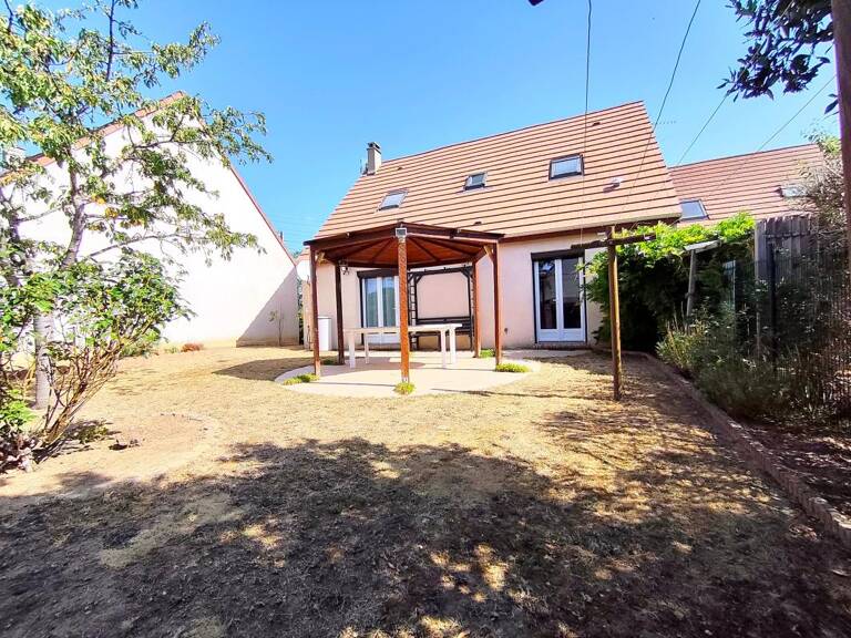 Maison À Vendre 109 m² - Elisabethville Epône — photo 1