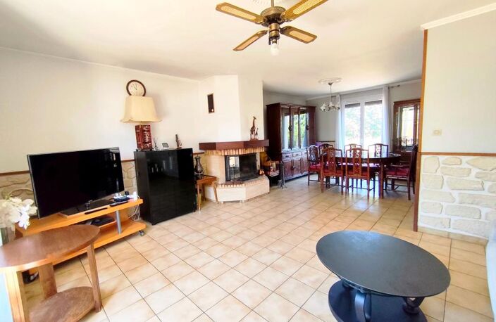 Maison À Vendre 109 m² - Elisabethville Epône — photo 5