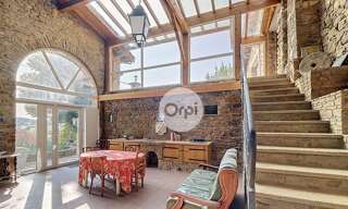 Maison 5 Pièces 160 m² à vendre à Sainte-Catherine (69440)
